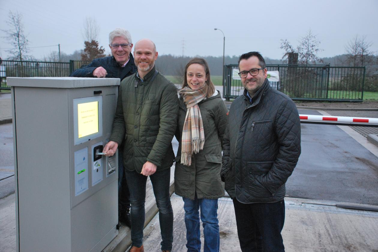 Doorstroming op het recyclagepark van Hamont-Achel/Neerpelt verbetert door extra weegbrug
